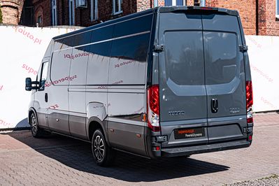 Iveco Daily 35S18 L4H2 Hi-Matic