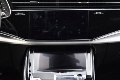 Audi Q7 50 TDI quattro S Line