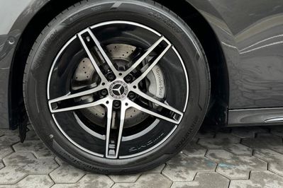 Mercedes E Klasa 220 d 4-Matic AMG