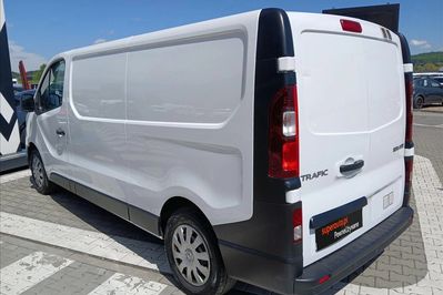 Renault Trafic 2.0 dCi L2H1 Pack Clim