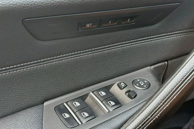 BMW Seria 5 540i