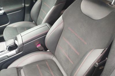 Mercedes GLB 200 AMG Line