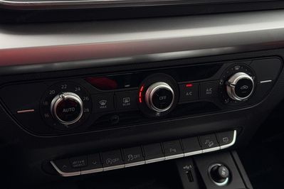 Audi Q5 35 TDI mHEV Advanced S tronic