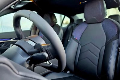 BMW Seria 5 550e xDrive M Sport