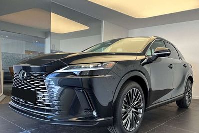 Lexus RX 450h+ Omotenashi 2.5 Hybrid Plug-in
