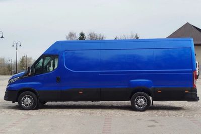 Iveco Daily 35S18 MR’22 V H2 Hi-Matic