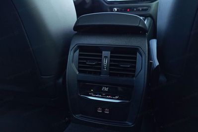 BMW Seria 3 318i M Sport aut