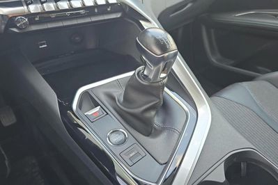 Peugeot 3008 1.5 BlueHDi Allure Pack S&S