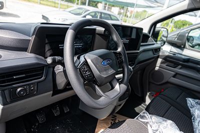 Ford Transit Custom Kombi 320 L2H1 M1 Trend