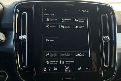 Volvo XC40 T3 Momentum Pro aut