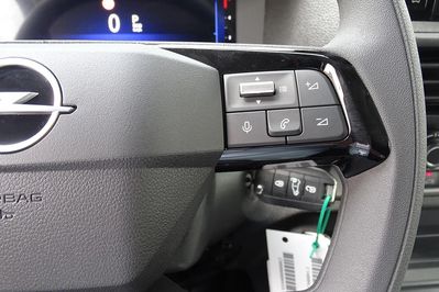 Opel Vivaro XL L2H1 EAT8