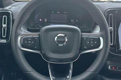 Volvo XC40 B3 Essential aut