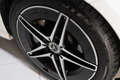 Mercedes Klasa C 200 4-Matic AMG