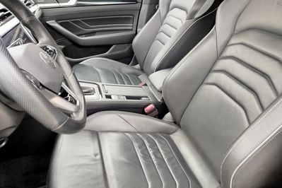 Volkswagen Arteon 2.0 TSI R-Line DSG