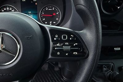 Mercedes Sprinter 319 CDI Plandeka 10 ep