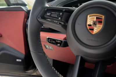 Porsche Macan 4