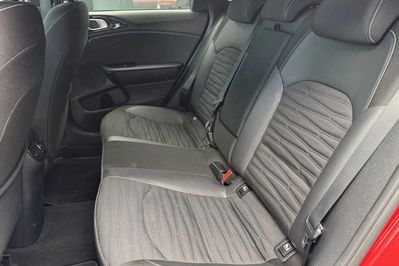 Kia ProCeed 1.5 t-Gdi Gt Line Dct
