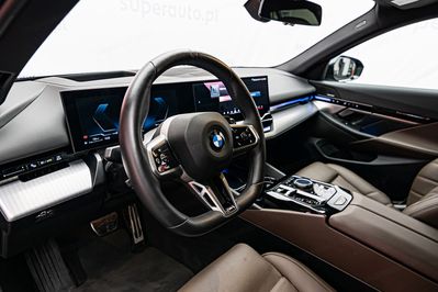 BMW Seria 5 520d M Sport