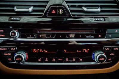 BMW Seria 5 530i xDrive aut