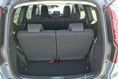 Dacia Jogger Extreme+ 1.6 Hybrid AT 7-miejsc