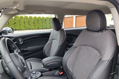 Mini Mini Cooper SE Classic Trim