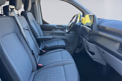 Ford Transit Custom 320 L2H1 Limited Zabudowa Brygadowa A8