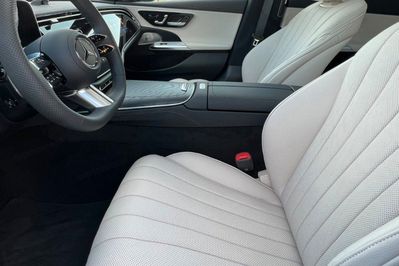 Mercedes Klasa E 220 d  4-Matic AMG