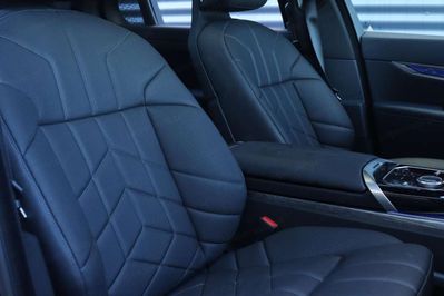 BMW Seria 7 M760e xDrive