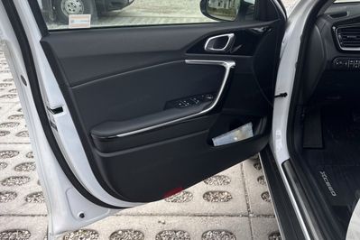 Kia XCeed L 1.5 T-GDI  DCT