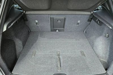 Volvo XC40 B3 Ultra Black aut