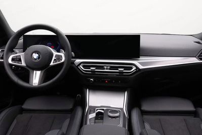 BMW Seria 3 318i M Sport