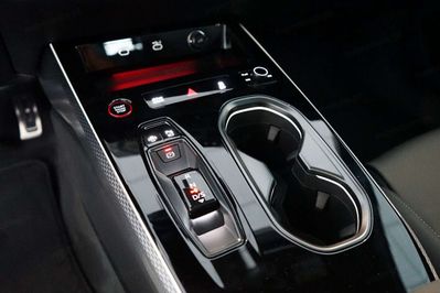 Audi A6 TDI quattro S line Avant