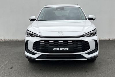 MG ZS 1.5 HEV+ Exclusive aut
