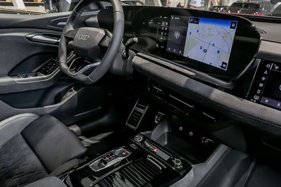 Audi Q6 e-tron S line