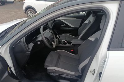 Opel Astra 1.2 T Business Edition S&S