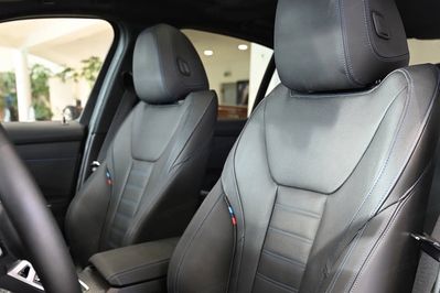 BMW Seria 3 330i xDrive M Sport