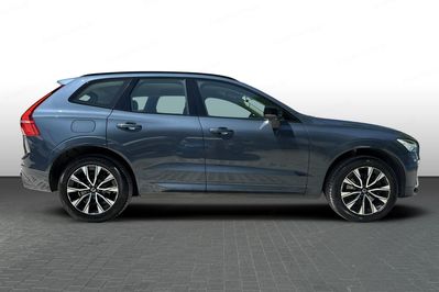 Volvo XC60 B4 B Plus Dark
