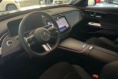 Mercedes E Klasa 220 d  4-Matic AMG