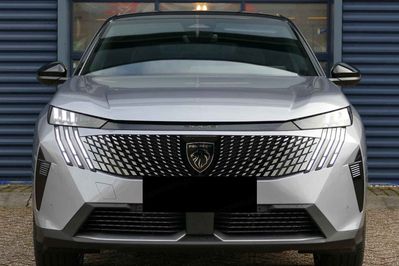 Peugeot 3008 GT e-DCS6 1.2 mHEV