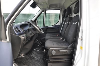 Iveco Daily Hi-Matic Izoterma