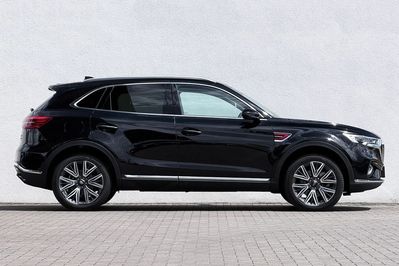 Hongqi HS5 2.0T AWD