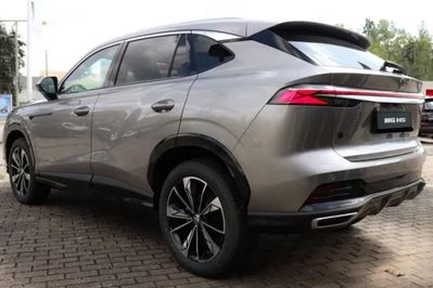 MG HS 1.5T HEV+ Exclusive aut