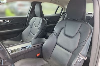 Volvo S60 B4 B R-Design