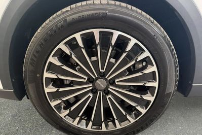 Omoda 9 1.5 Super Hybrid  AWD