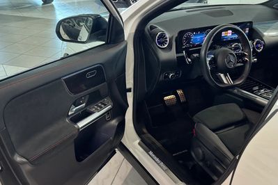 Mercedes GLA 200 mHEV AMG Line 7G-DCT