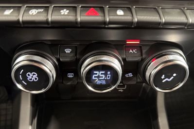 Renault Arkana 1.3 TCe mHEV EDC