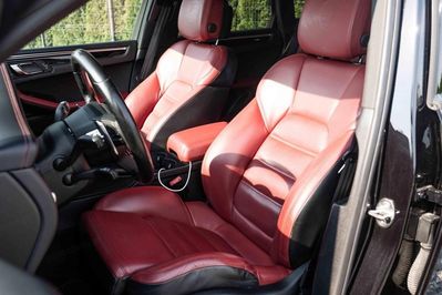 Porsche Macan Standard