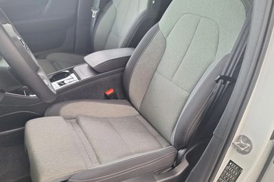 Volvo XC40 B3 Plus Dark