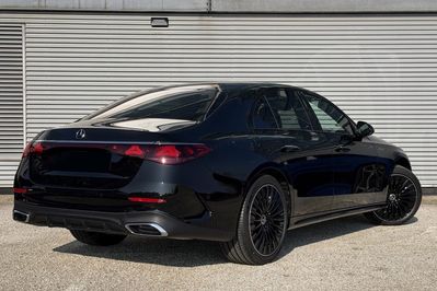 Mercedes Klasa E 220 d 4-Matic AMG