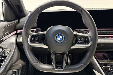 BMW Seria 5 Touring 530e xDrive M Sport